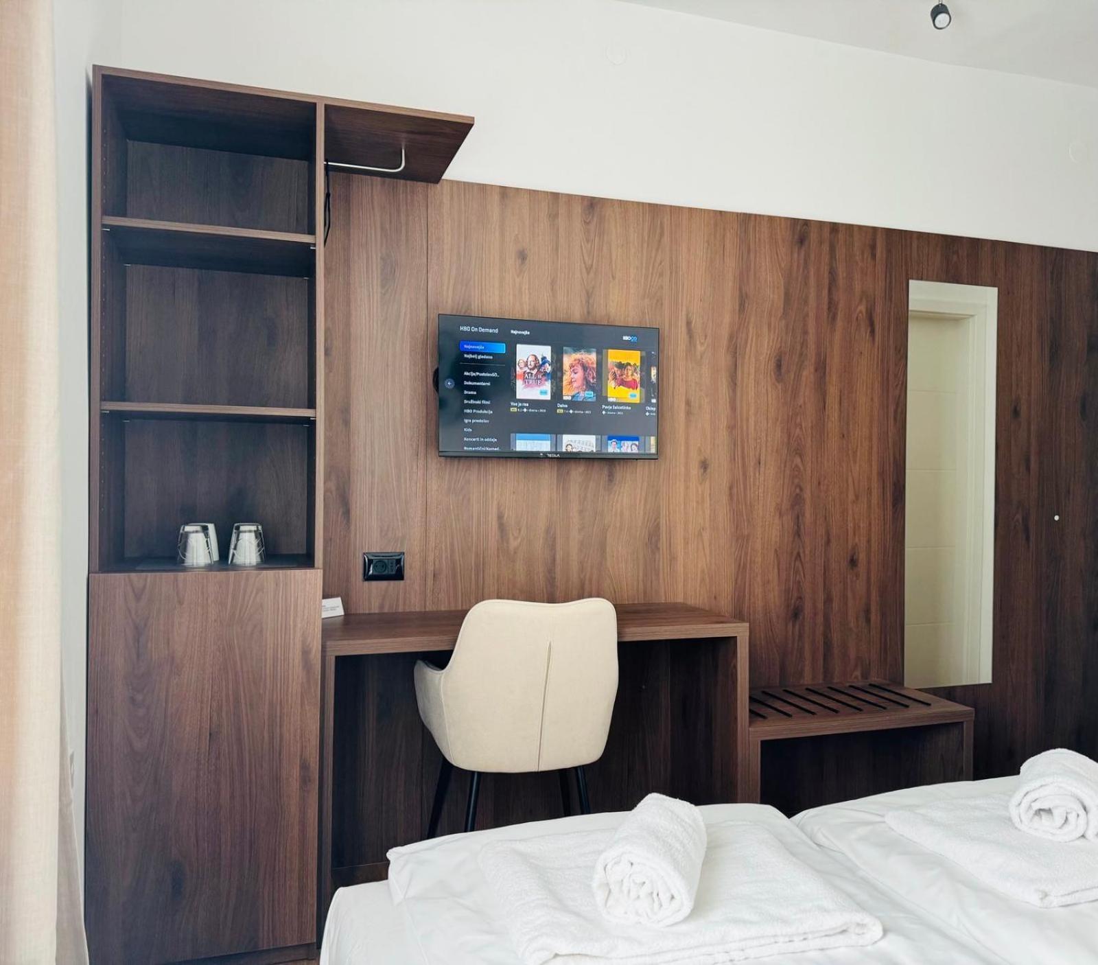 Apartments & Rooms Artemus Belveder Koper Exterior foto